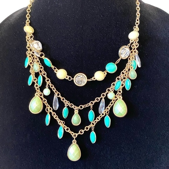 Necklace Multiple Strands Acrylic Dangles Green & Gold Tone fashion 18”+3” - Picture 2 of 11